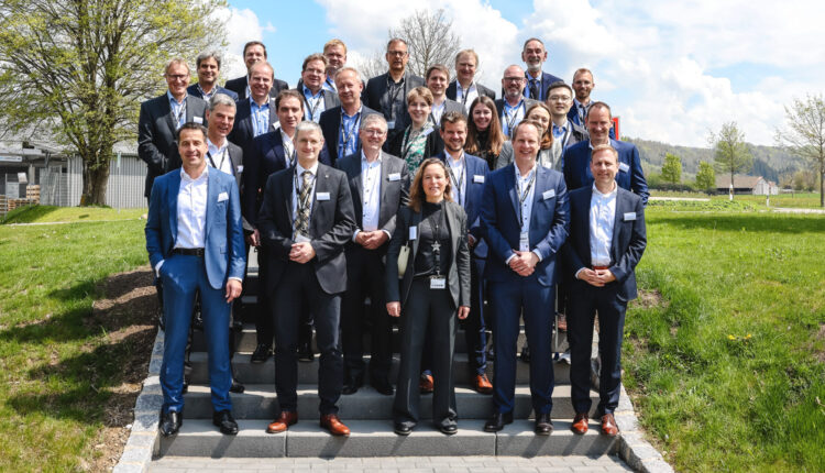 Start for the R-Cycle Community